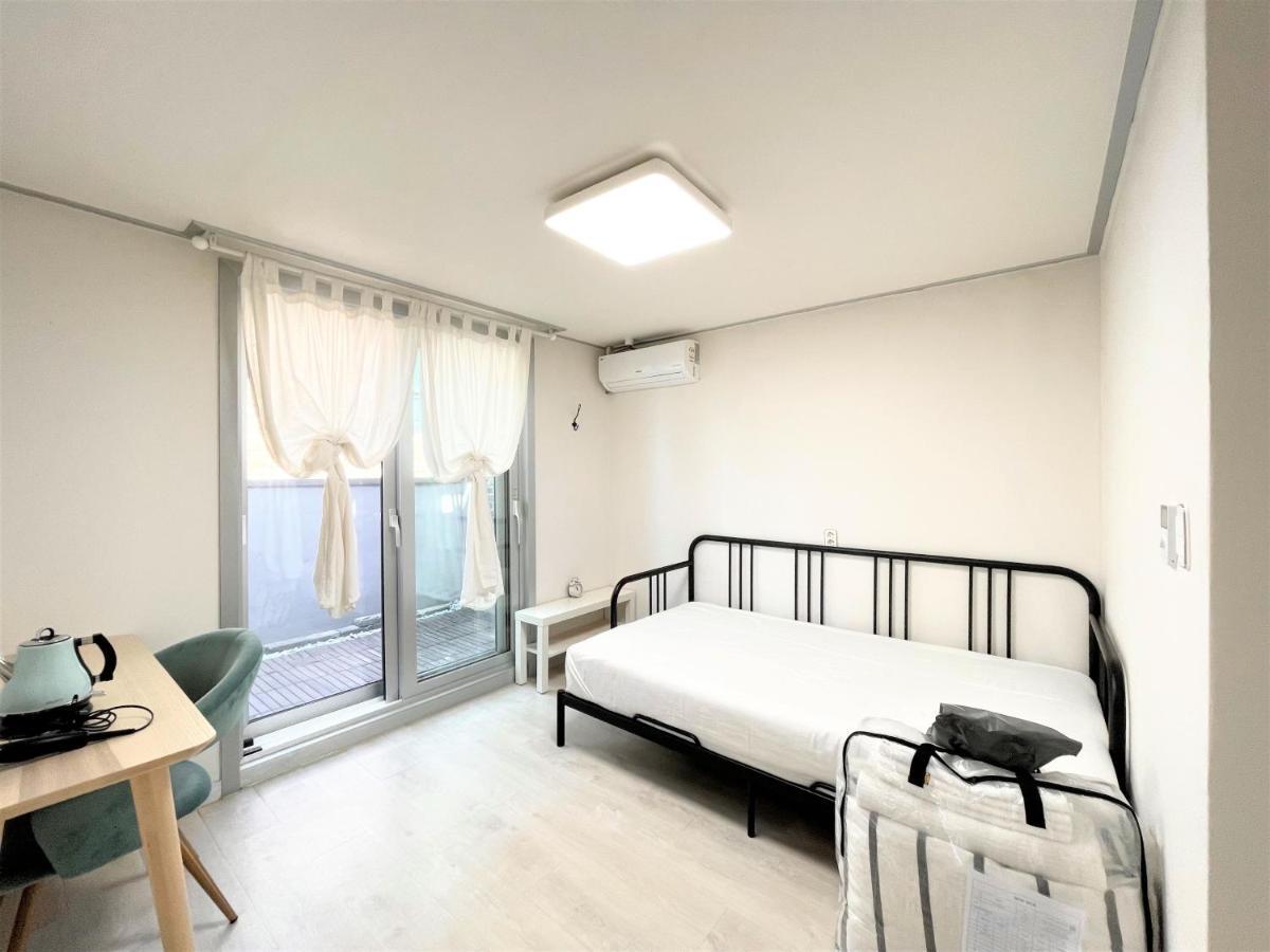 W Premium Guesthouse Incheon Airport ภายนอก รูปภาพ