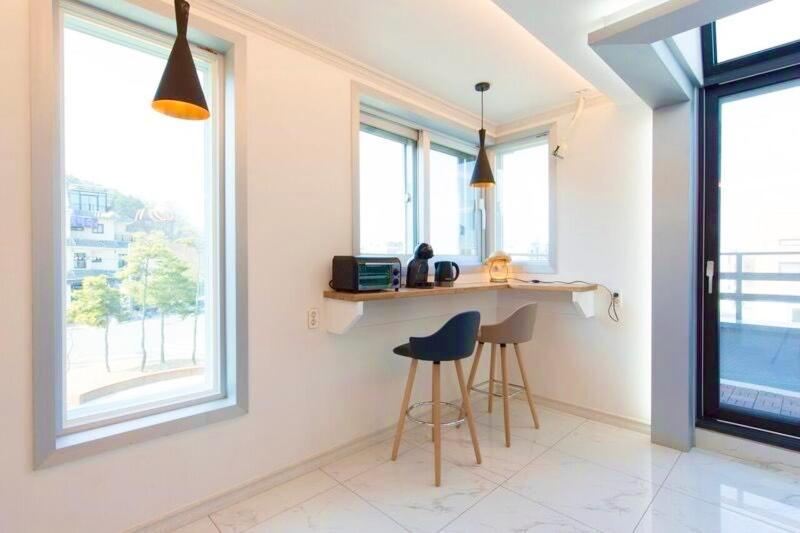 W Premium Guesthouse Incheon Airport ภายนอก รูปภาพ